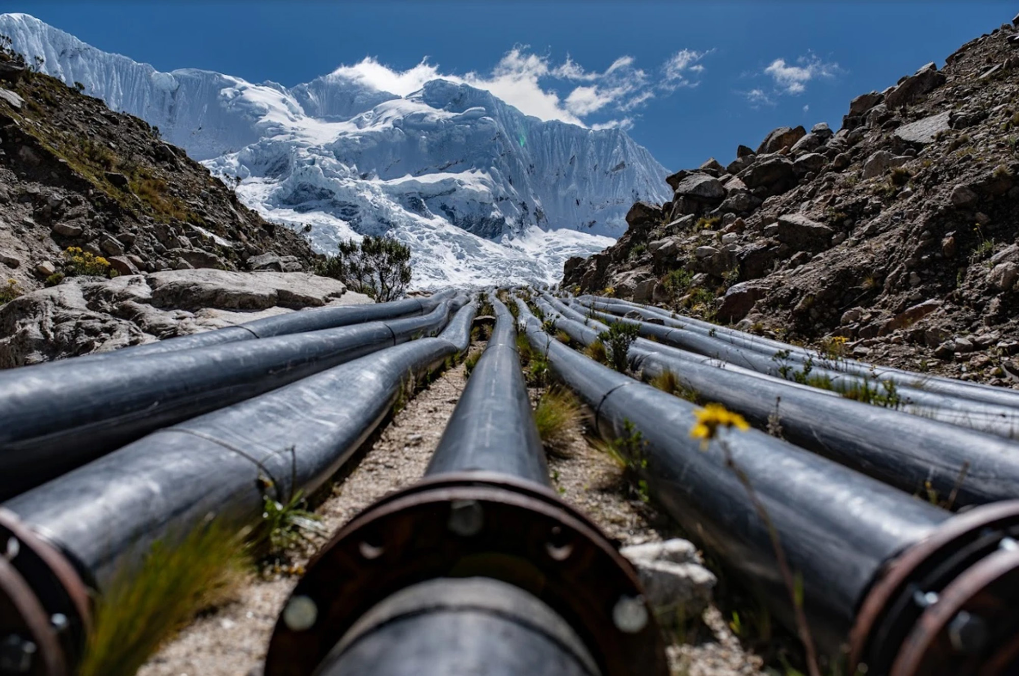 ‘Battle of science’ rages over Peru glacier